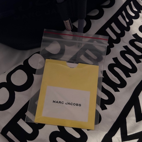 March Jacob’s bucket bag